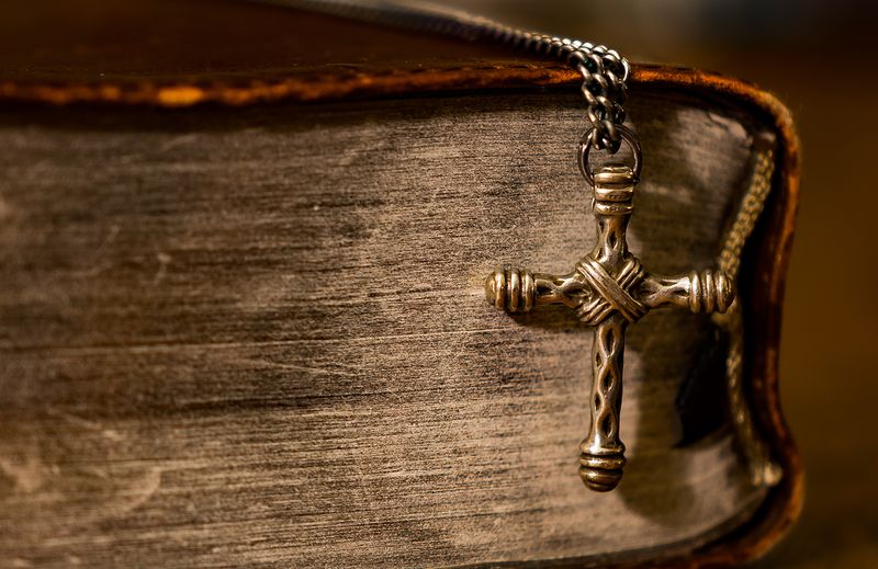 Какие основные молитвы должен знать каждый православный христианин