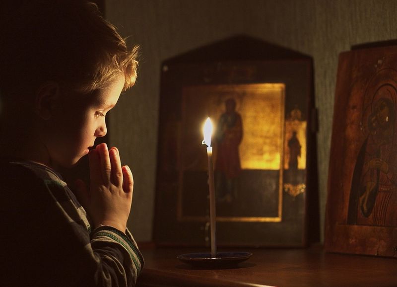 Какие основные молитвы должен знать каждый православный христианин
