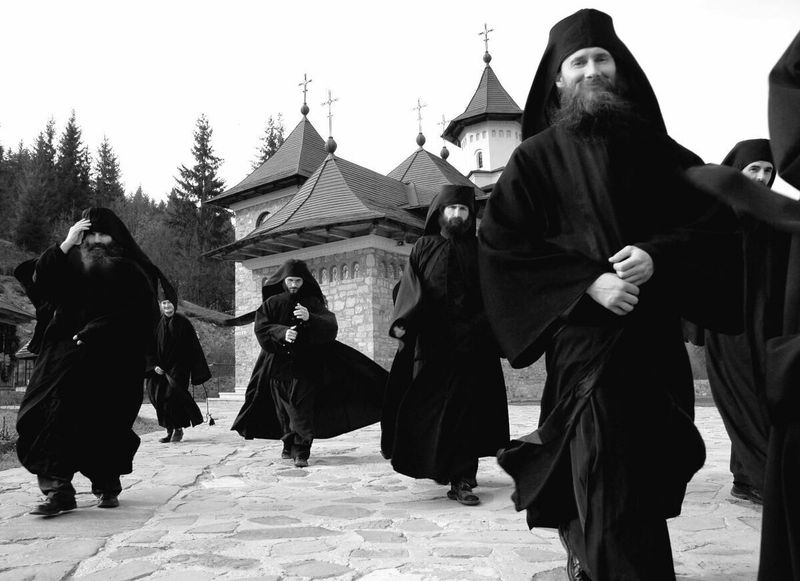 Монашество: путь к духовному просветлению