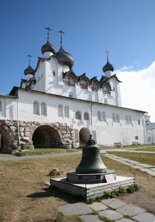 Путь к святости: обзор ключевых православных паломнических маршрутов России